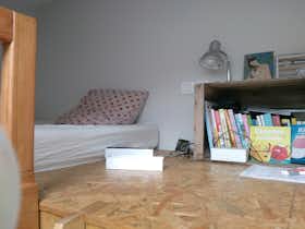 Privé kamer te huur voor € 510 per maand in Villenave-d’Ornon, Rue des Aubépines