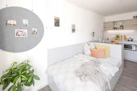 单间公寓 正在以 €746 的月租出租，其位于 Hannover, Am Kläperberg