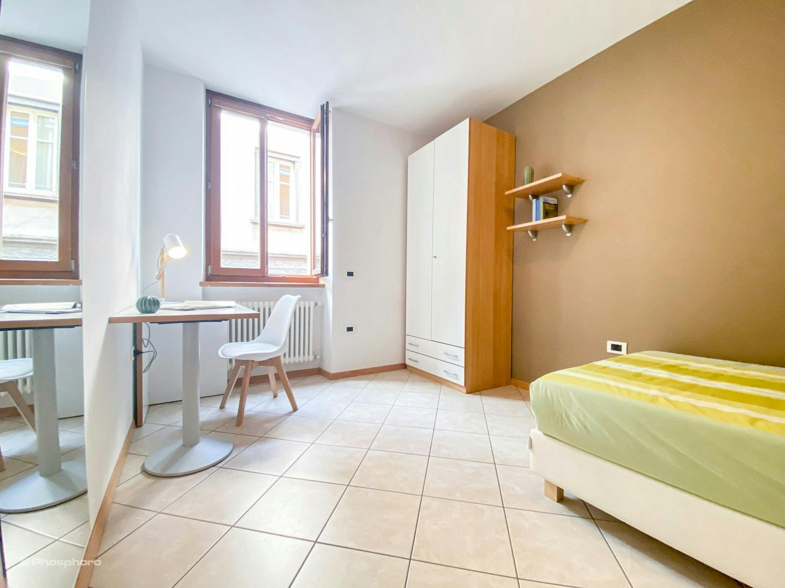 Private room in Via Tommaso Gar, Trento (1149948) room image 2