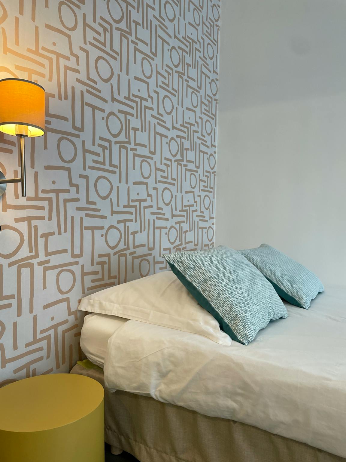 Avenue des Frères Lumière, Lyon preview