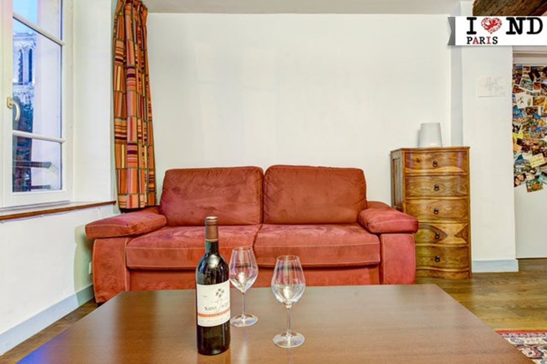 Rue de la Bûcherie, Paris preview