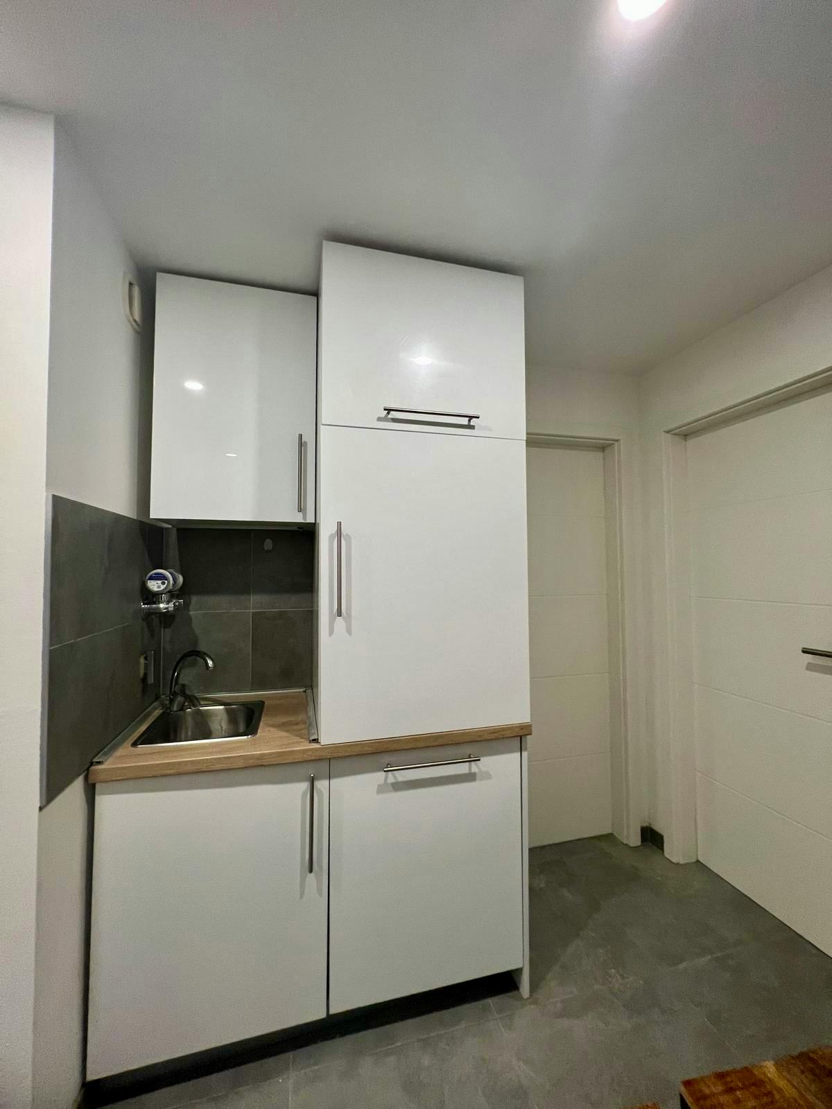 Private room for rent on Peschelanger, Munich - Widok 6