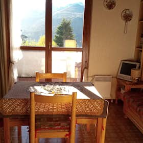 Appartamento for rent for 350 € per month in Sauze d'Oulx, Via Oulx