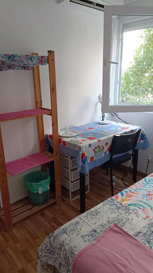 Private room in Calle de Pinilla del Valle, Madrid (1175258) room image 98