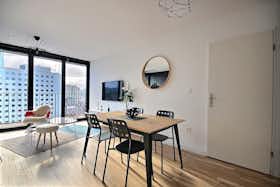 Appartement te huur voor € 2.508 per maand in Nanterre, Jardin de l'Arche
