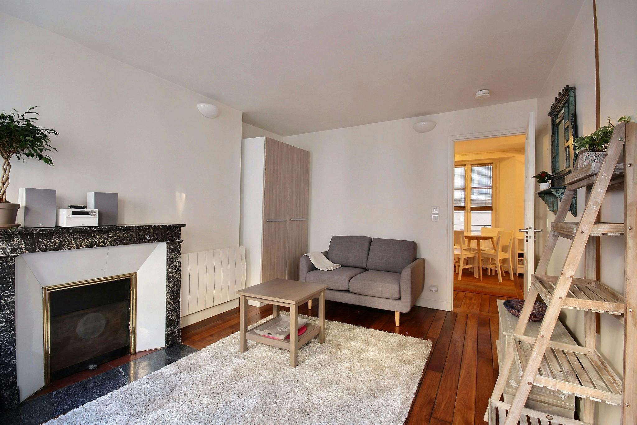 Appartement – Paris, Quartier de Bonne-Nouvelle - Vue 4