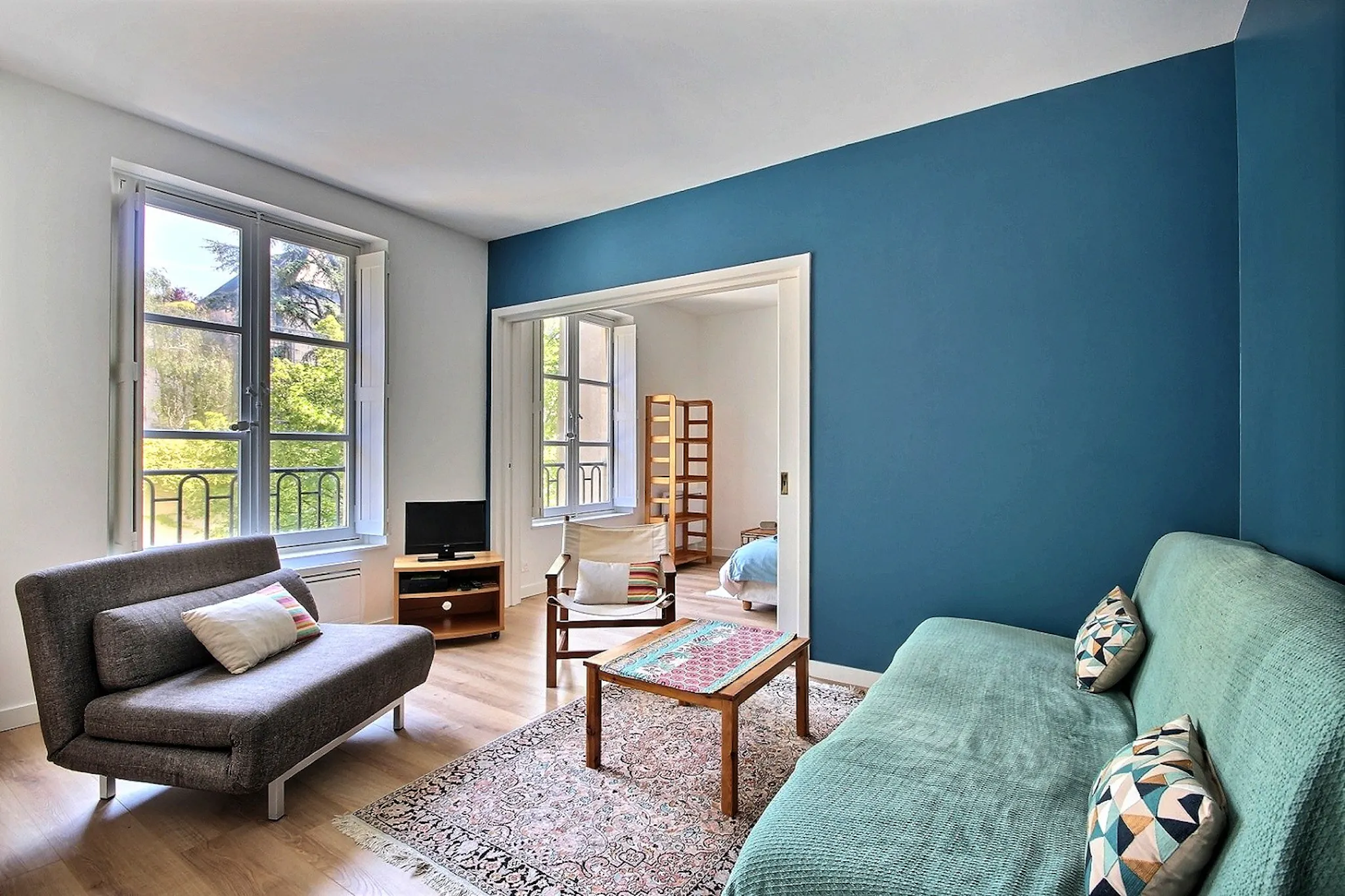 Rue du Parc Royal, Paris preview