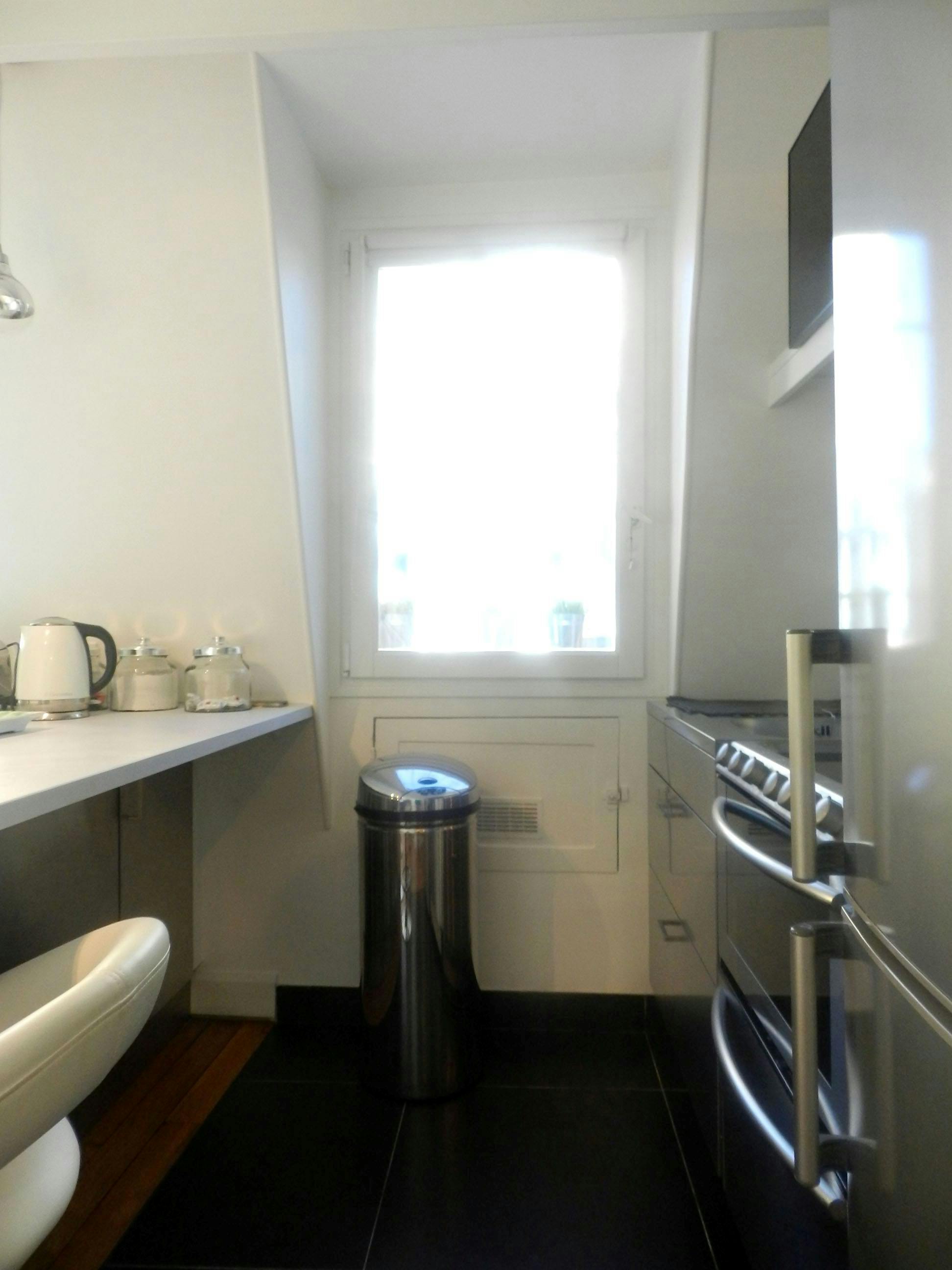 1-Bedroom Apartment in Rue Nicolo, Paris (1176375) ROOM 4