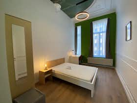 Private room for rent for €715 per month in Ixelles, Avenue de la Couronne