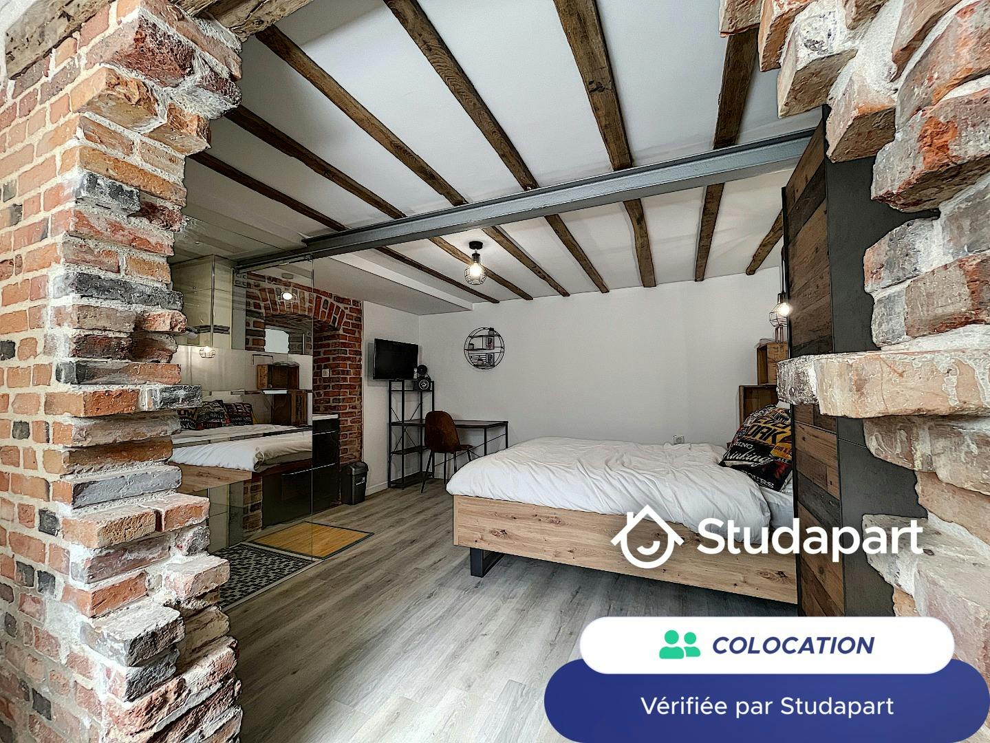 Private room for rent for €447 per month in Troyes, Avenue Anatole France