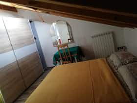 Private room for rent for €470 per month in Zero Branco, Via Ottorino Alessandrini