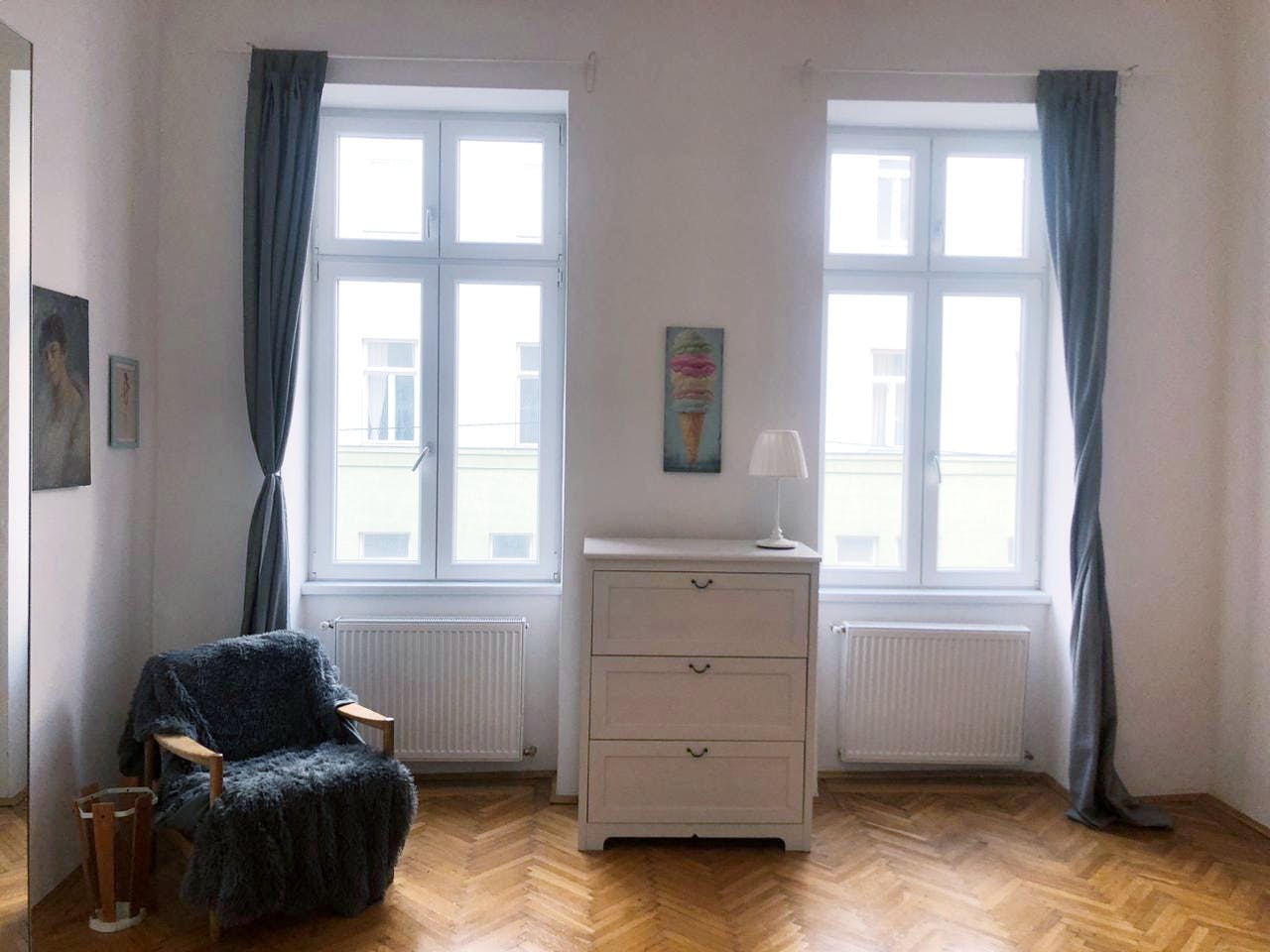 preview gallery tile