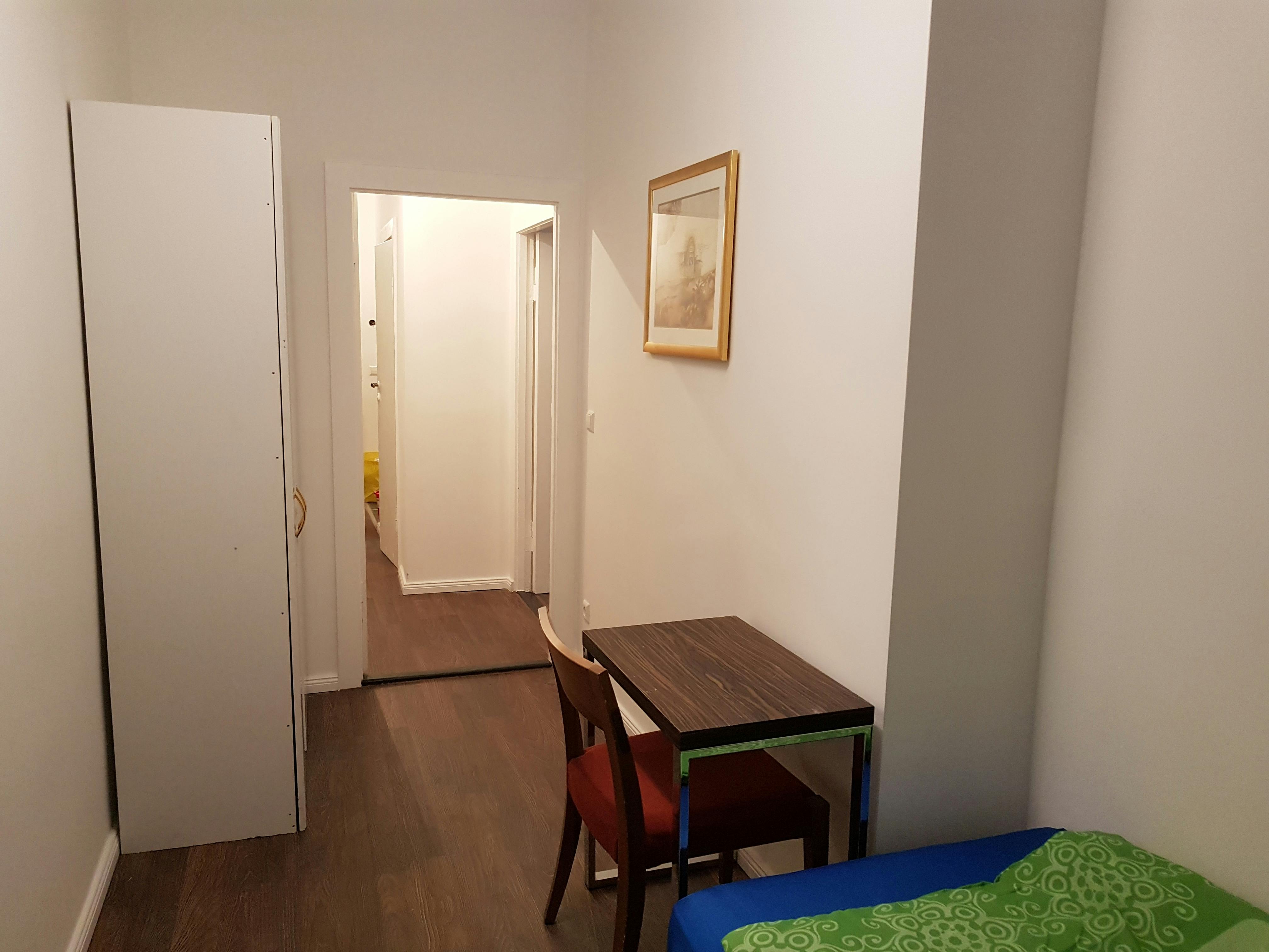 Private room for rent on Hauptstraße, Berlin - Widok 3