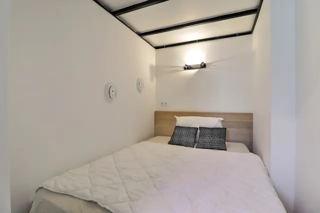 1-Bedroom Apartment in Rue du Printemps, Paris (1190390) room image 2
