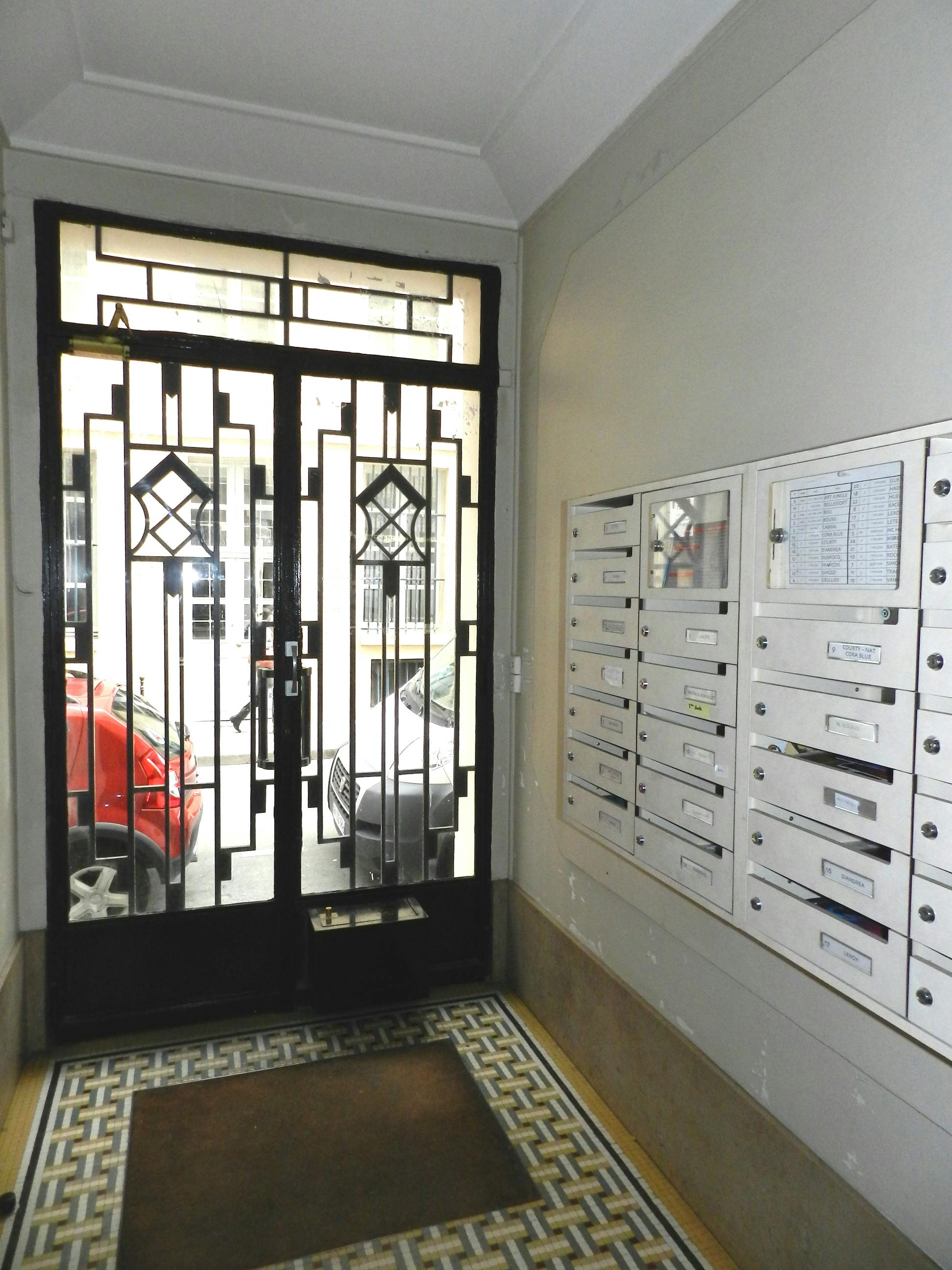 preview gallery tile