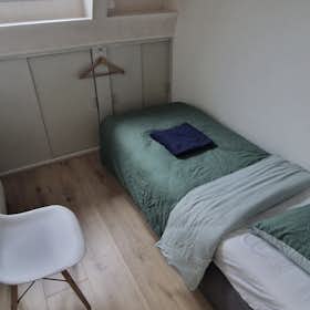 Chambre privée à louer pour 850 €/mois à Vlaardingen, Verheijstraat
