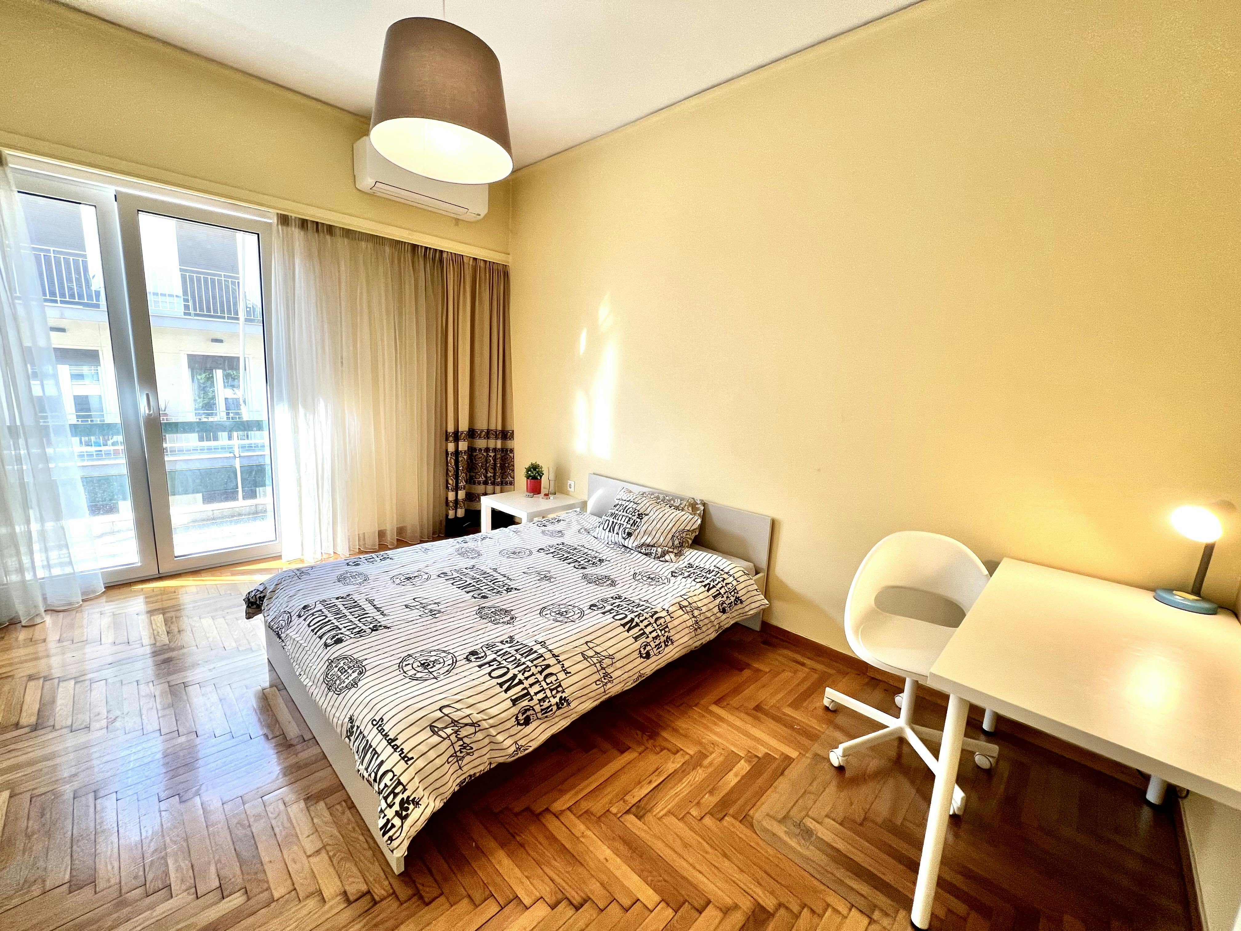 Smolensky, Athens preview