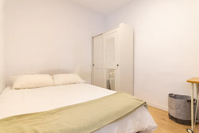 Private room in Carrer d'Aribau, Barcelona (1199591) room image 1