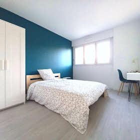 Отдельная комната сдается в аренду за 580 € в месяц в Sarcelles, Allée Robert Desnos