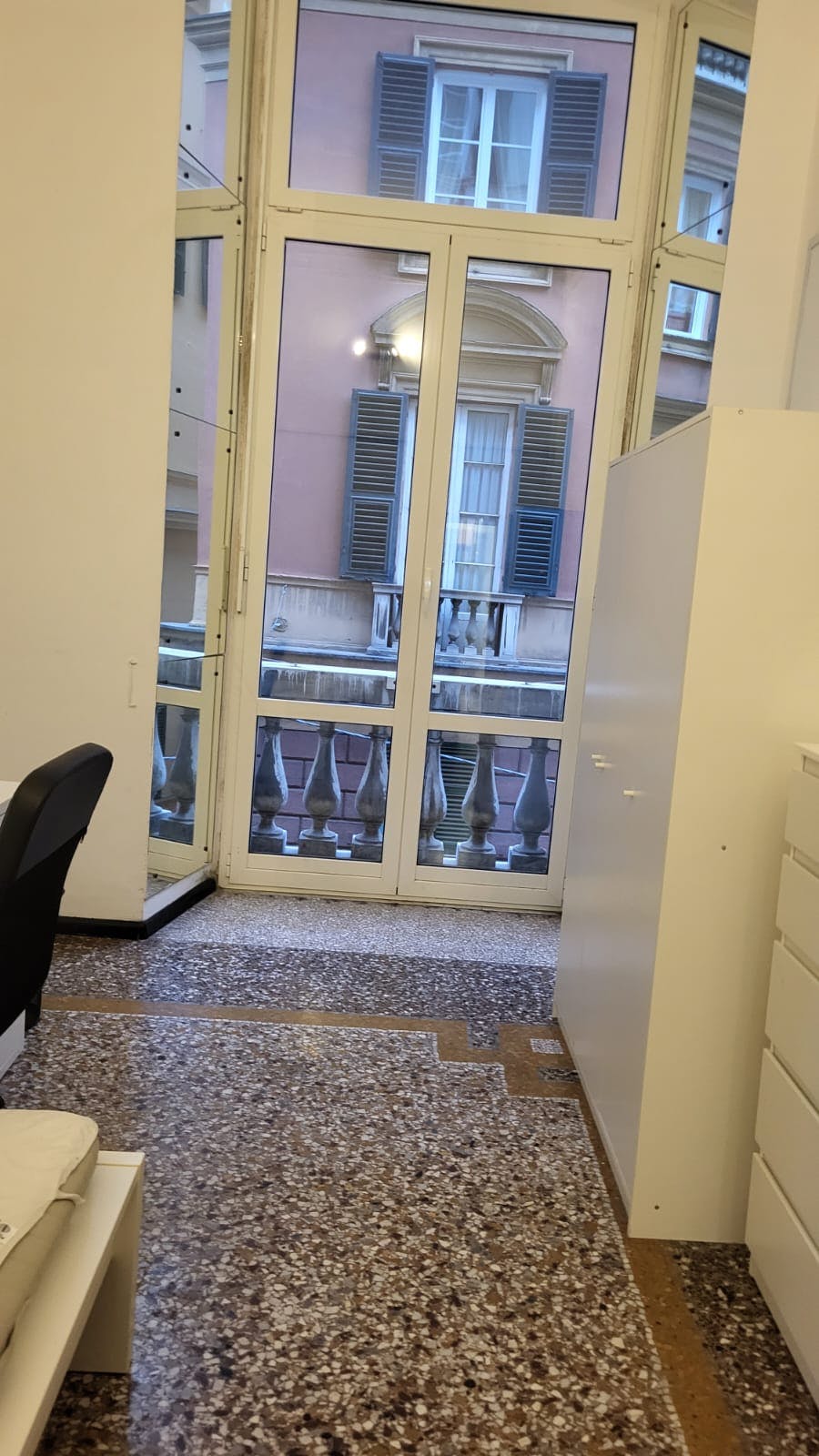 Single room Genoa, 1 bed, 13m² — photo 26