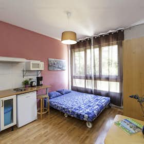 Private room for rent for €750 per month in Castelldefels, Carrer del Doctor Ferran