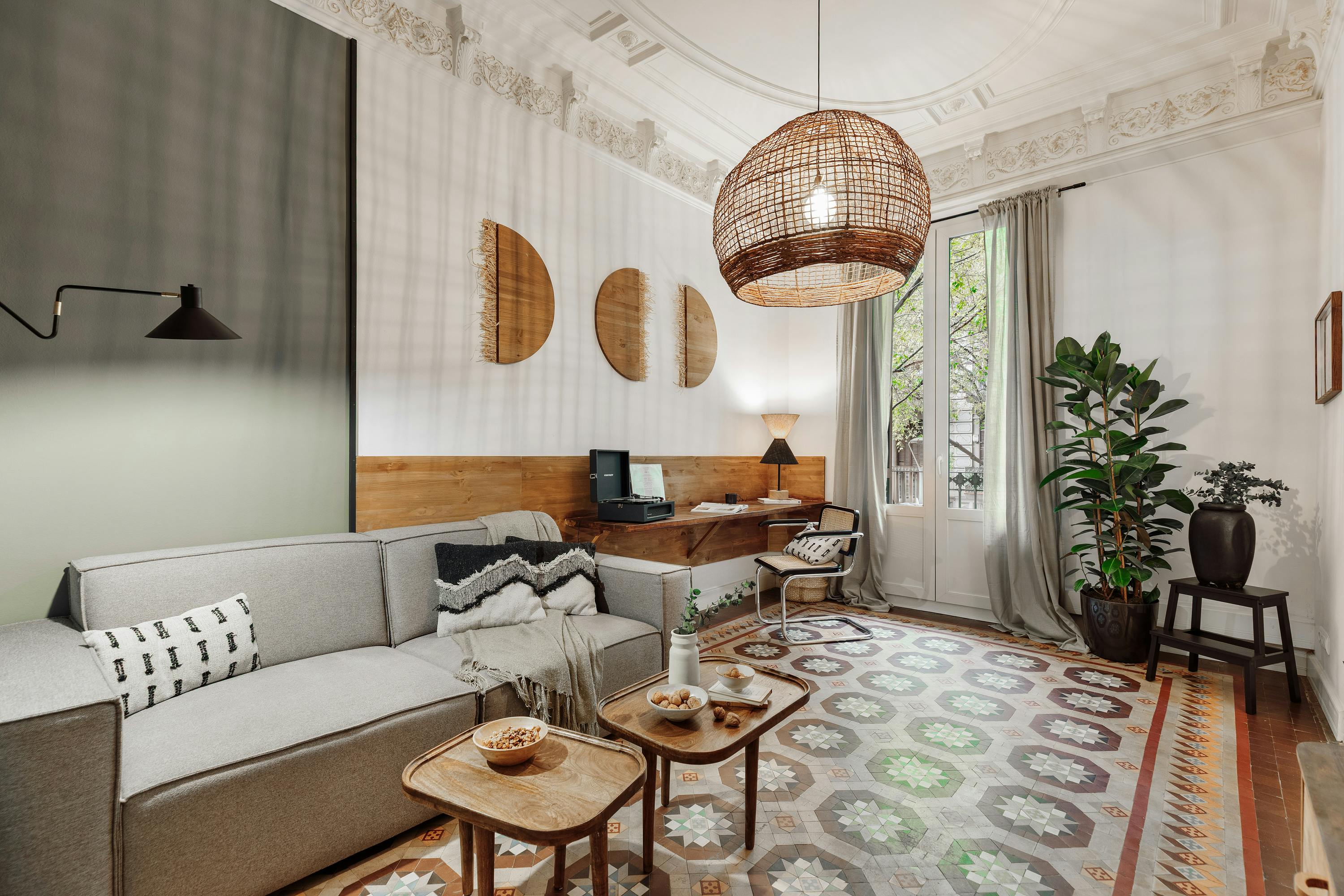 Apartment for rent for €2,115 per month in Barcelona, Carrer de València