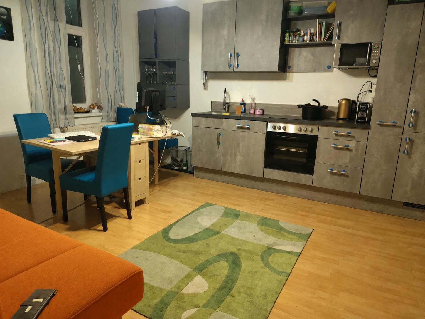 Apartment for rent for €990 per month in Vienna, Alxingergasse