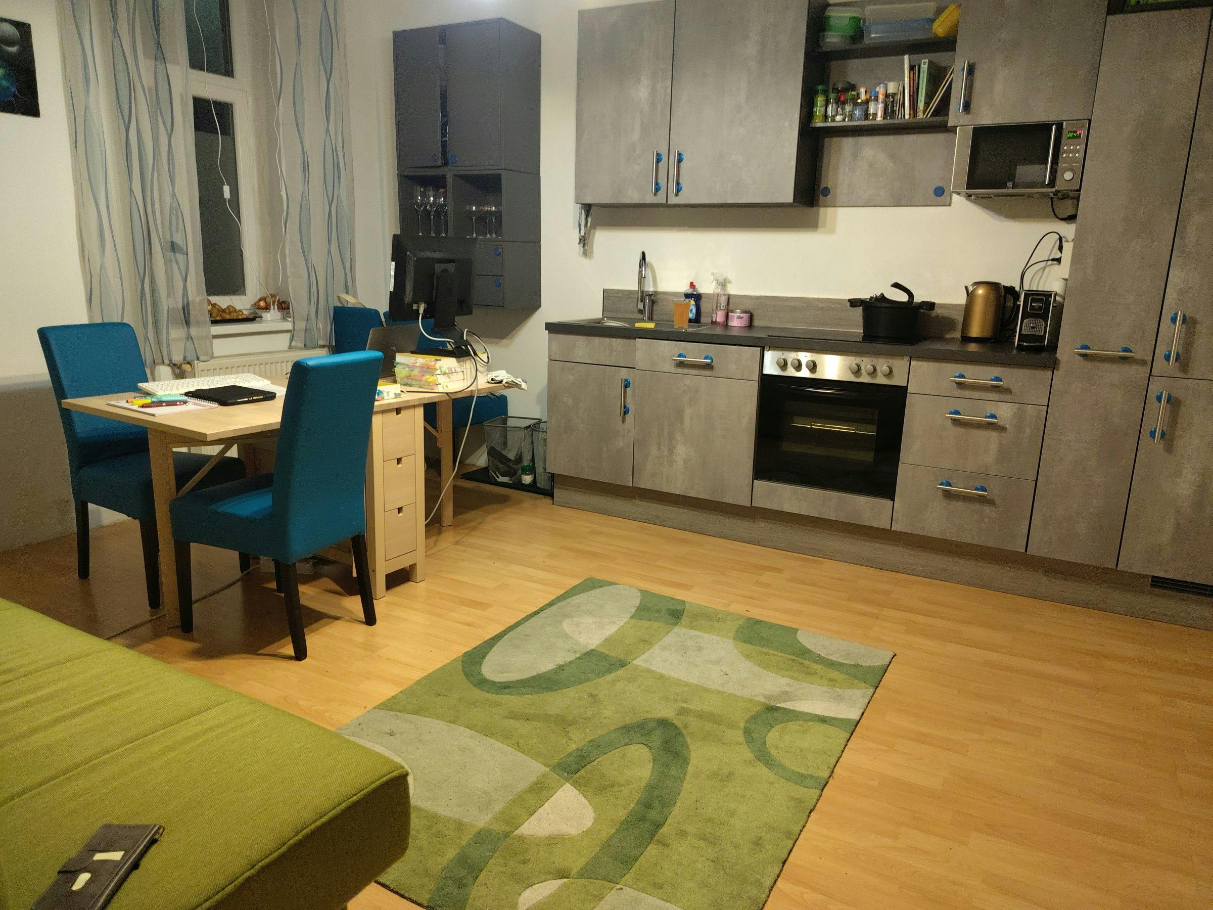 Appartement à louer pour 1 200 €/mois à Vienna, Alxingergasse