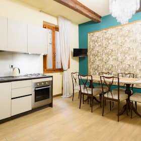 Appartamento for rent for 1.200 € per month in Florence, Via del Campuccio