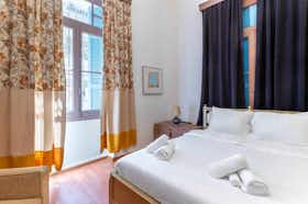 Privé kamer te huur voor € 500 per maand in Athens, Krisila