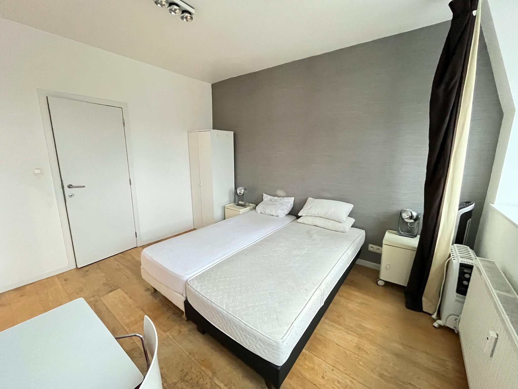 Rue des Commerçants, Brussels preview