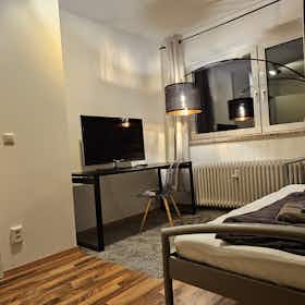 Appartement à louer pour 2 200 €/mois à Augsburg, Kopernikusstraße