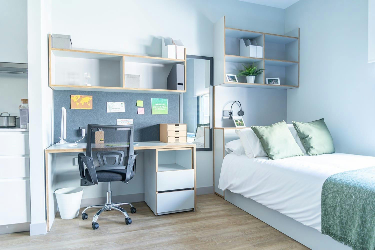 preview gallery tile