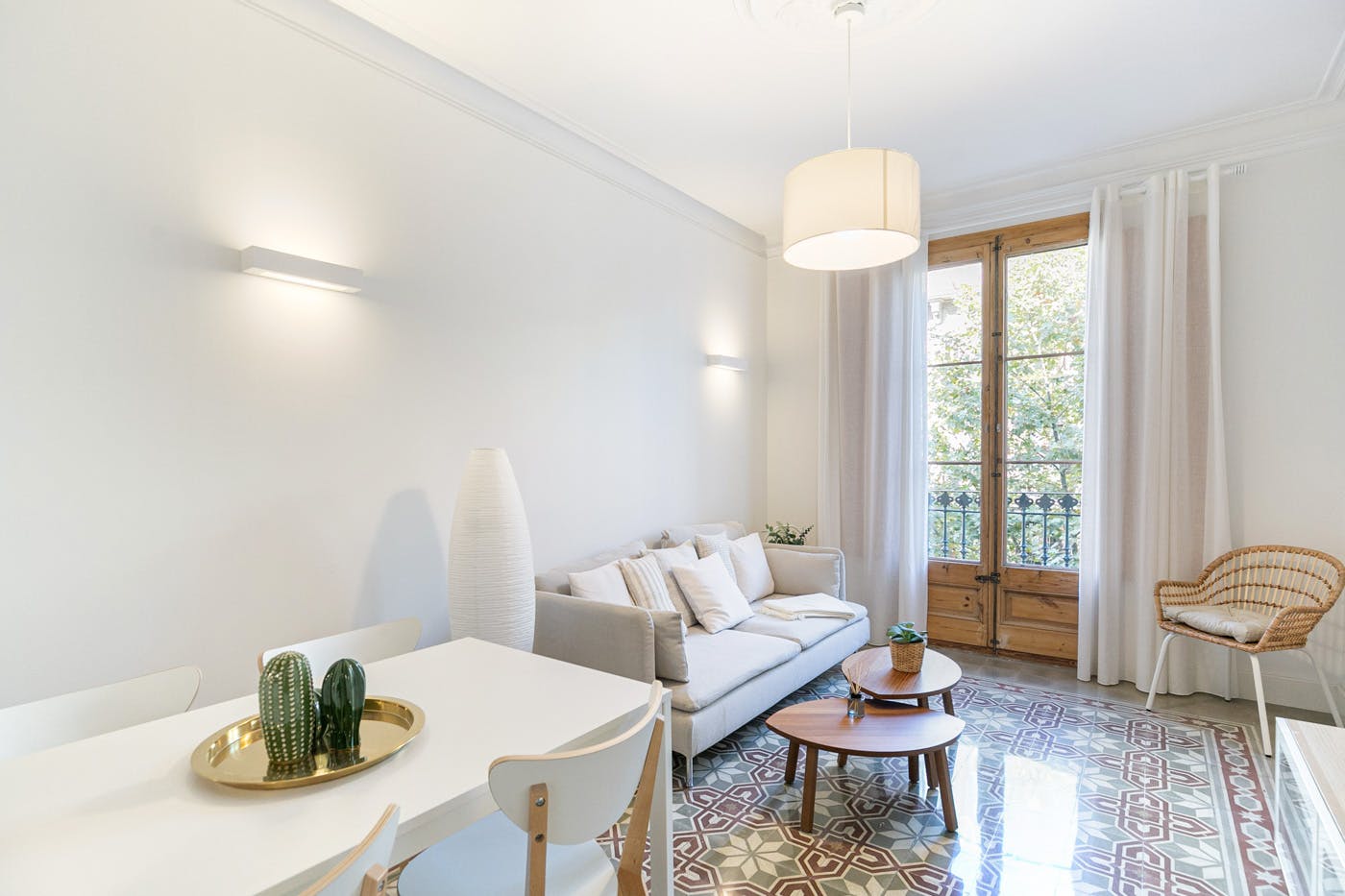 Carrer de València, Barcelona preview