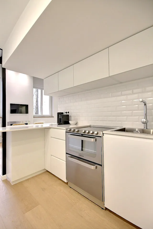 1-Bedroom Apartment in Rue des Rosiers, Paris (1228443) room image 140
