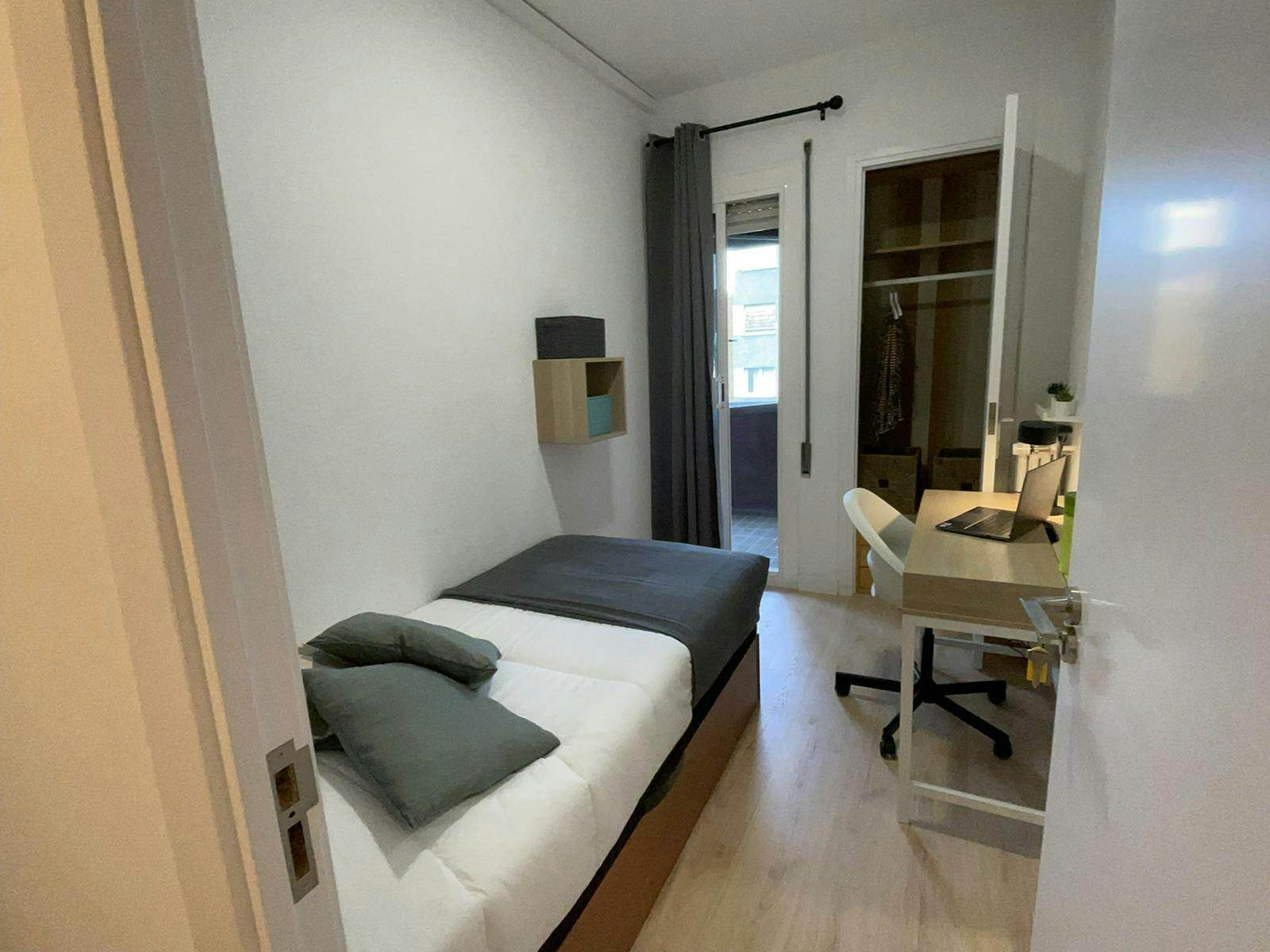 Passeig de Manuel Girona, Barcelona preview