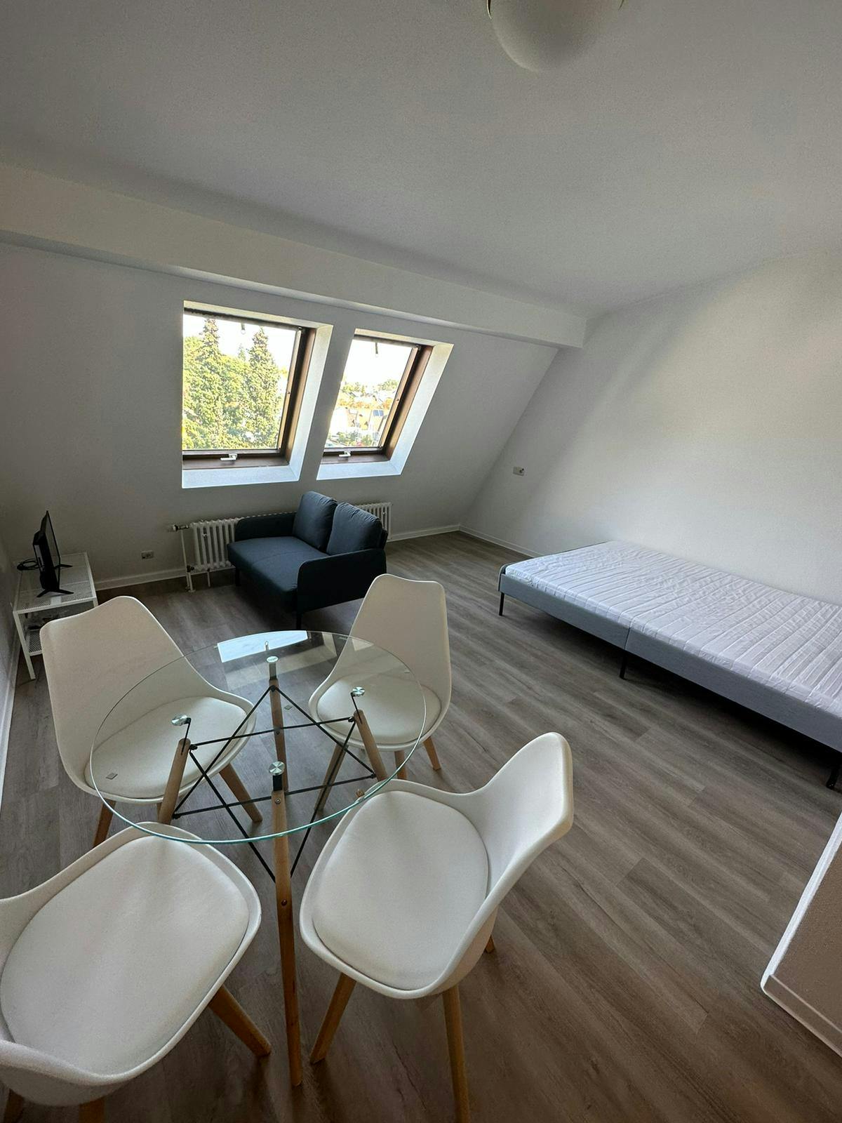 Private room for rent for €990 per month in Sindelfingen, Vaihinger Straße