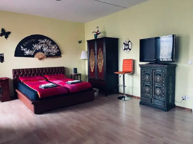 Heilmannring, Berlin preview