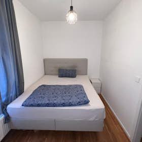 Private room for rent for €795 per month in Munich, Schleißheimer Straße