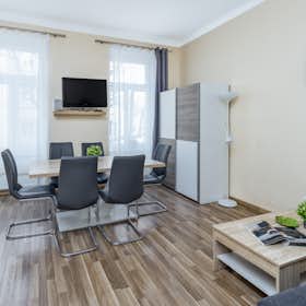 Apartment for rent for €2,400 per month in Vienna, Puchsbaumgasse