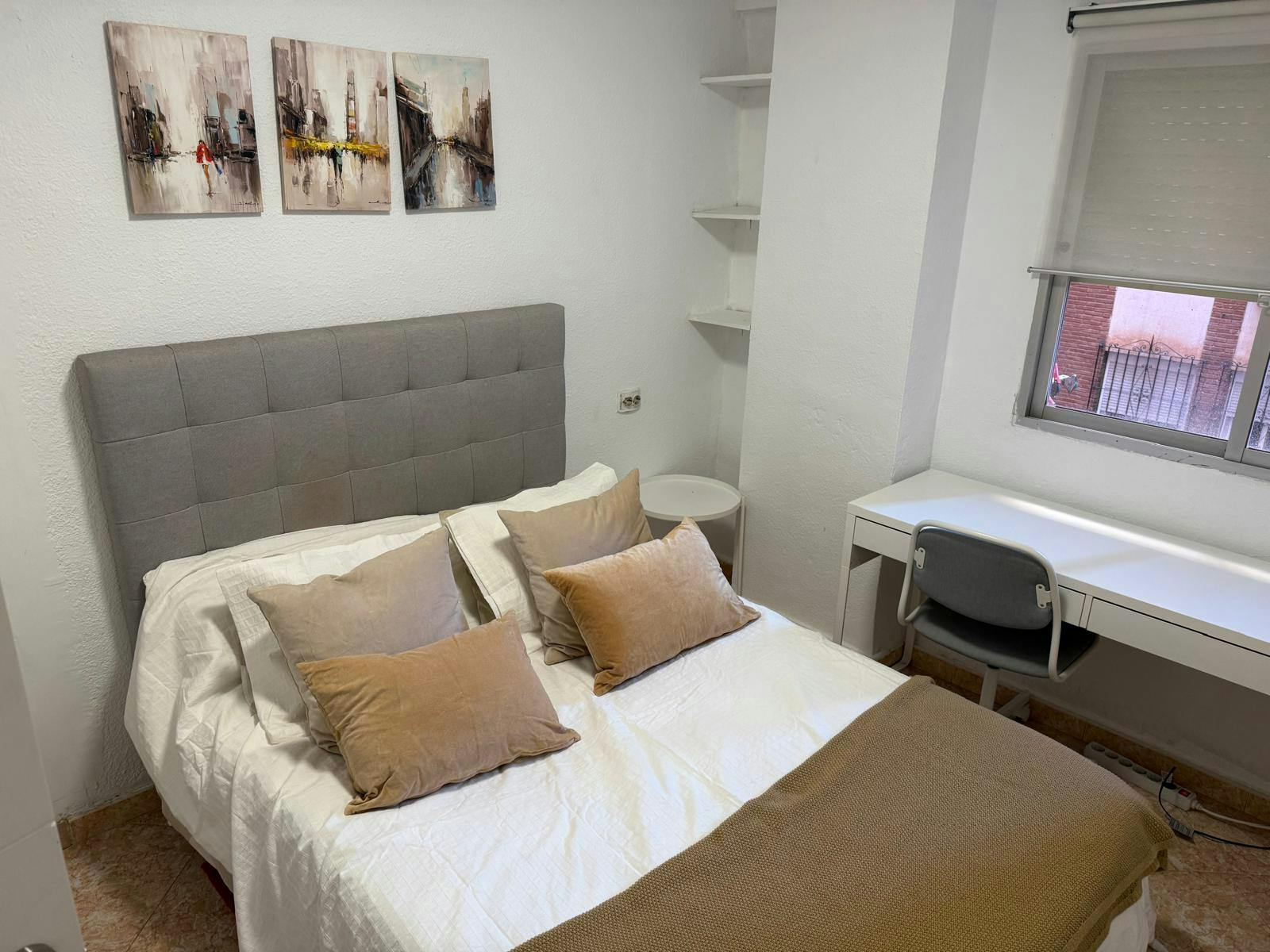 preview gallery tile