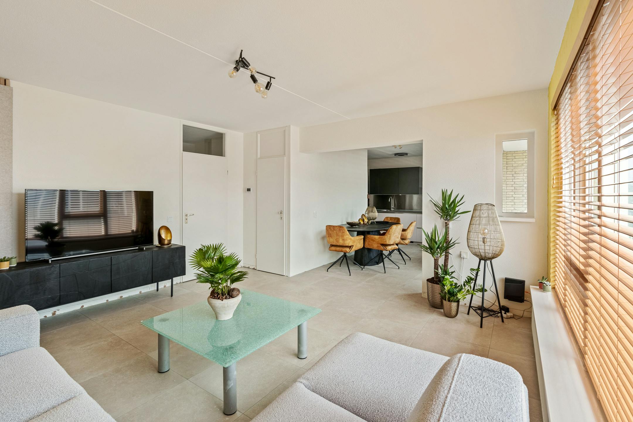Habitación privada en alquiler por 665 € al mes en Rotterdam, Ambachtsplein