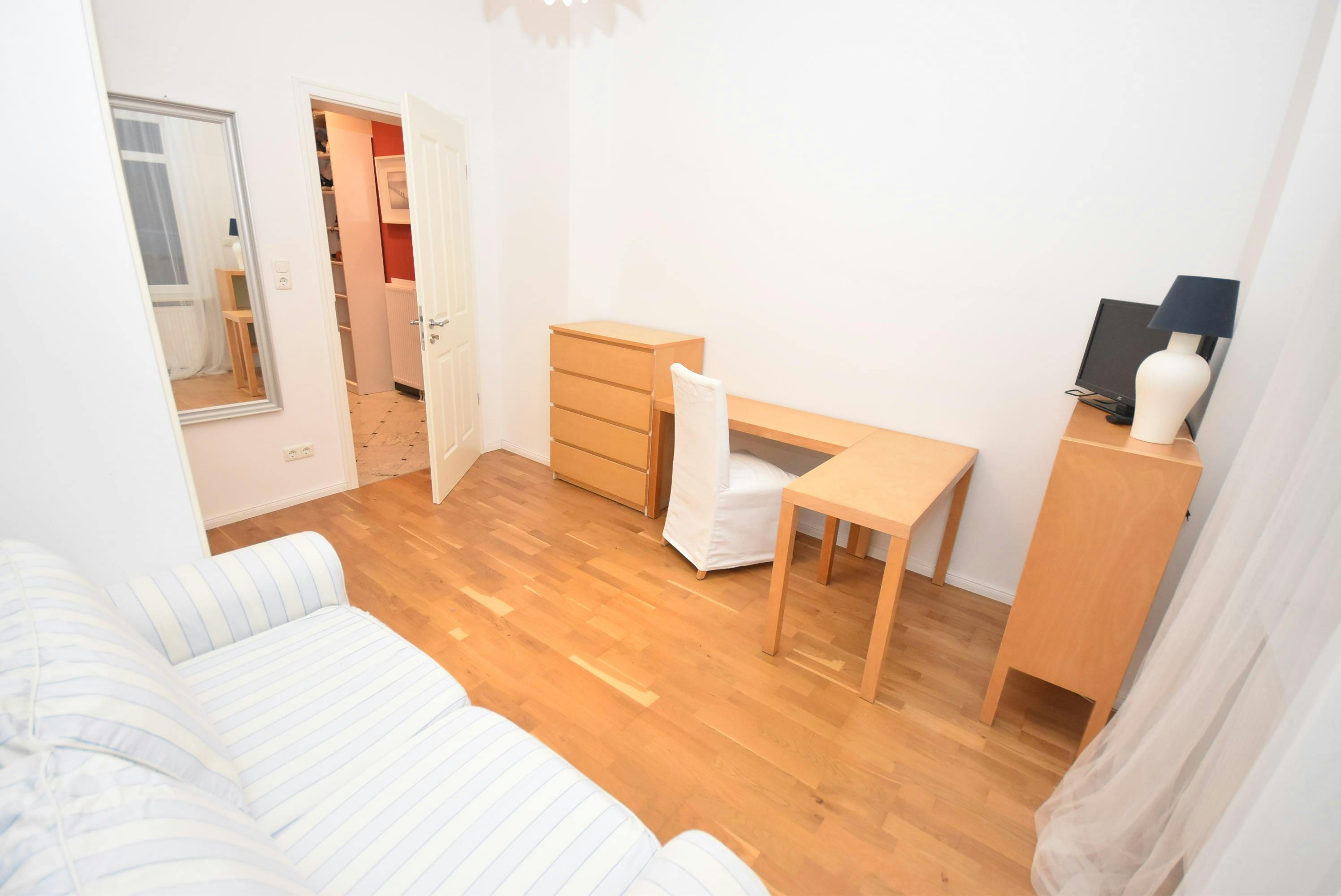 Apartment Frankfurt Am Main, 1 bed, 18m² — photo 5