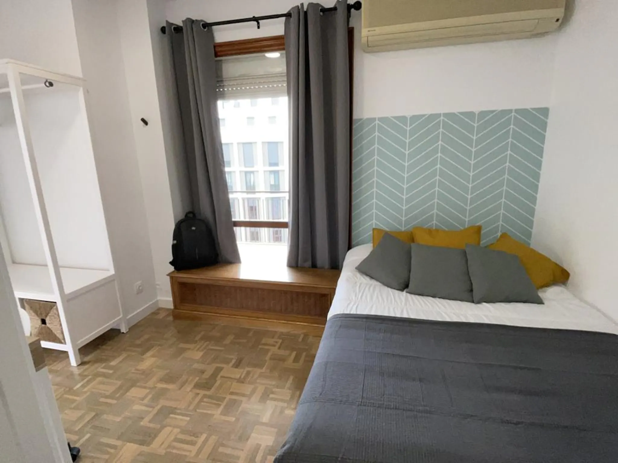 Passeig de Manuel Girona, Barcelona preview