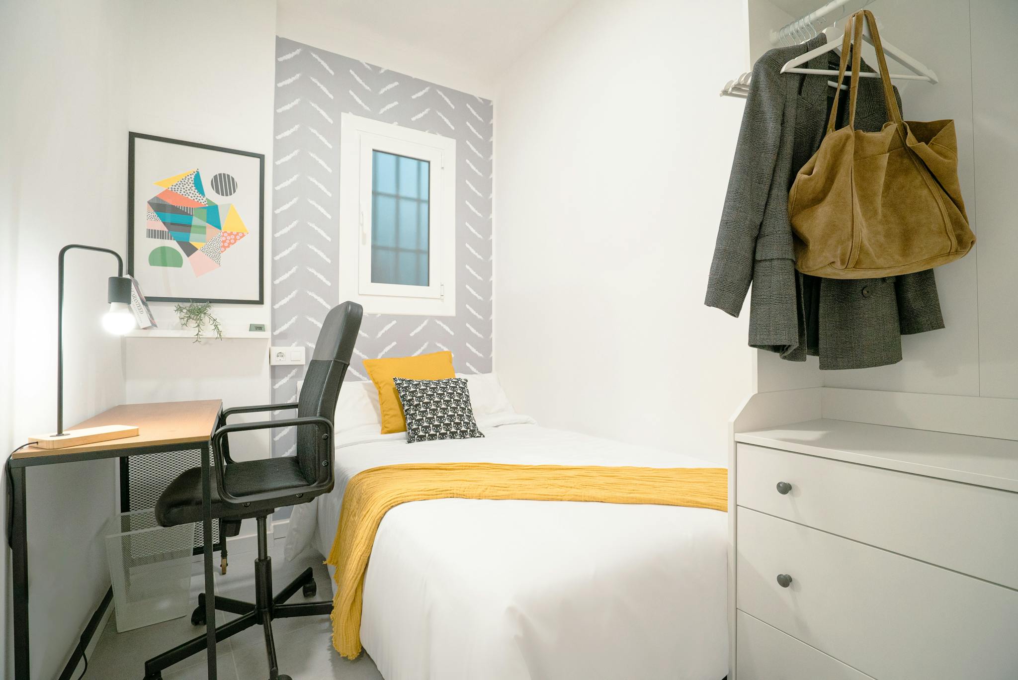 Carrer Banys de l'Almirall, Valencia preview