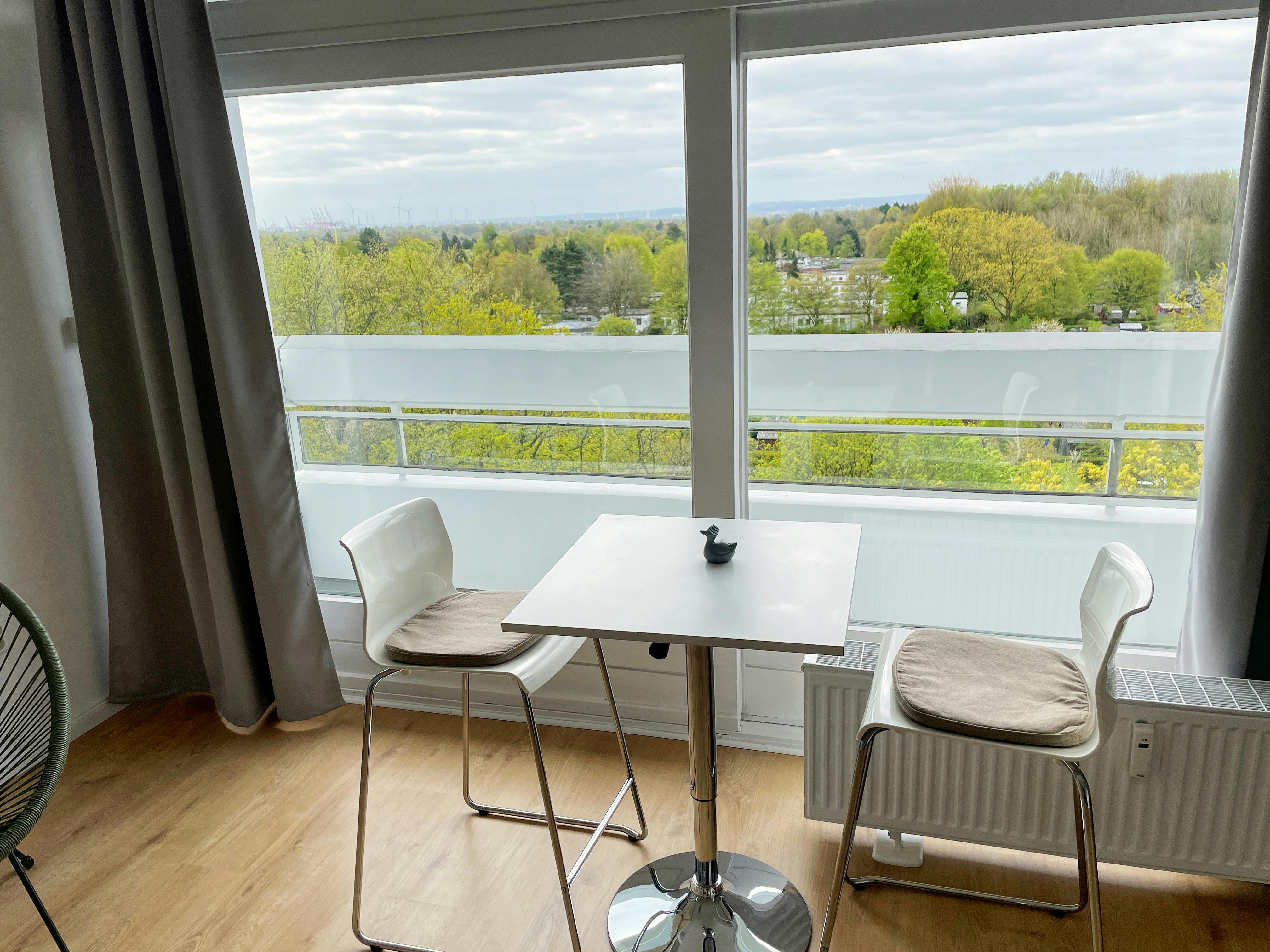 Apartment for rent for €1,635 per month in Hamburg, Julius-Brecht-Straße