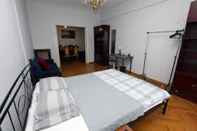 私人房间 正在以 €390 的月租出租，其位于 Athens, Marni