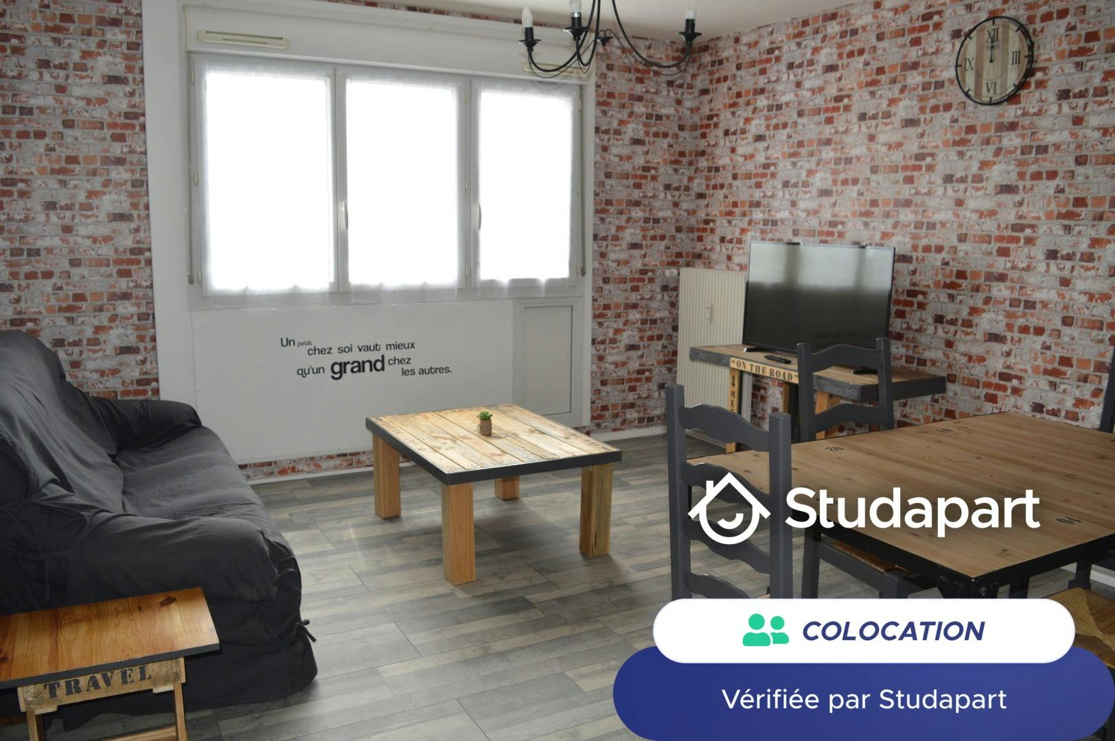 Chambre privée à louer pour 355 €/mois à Troyes, Avenue des Lombards