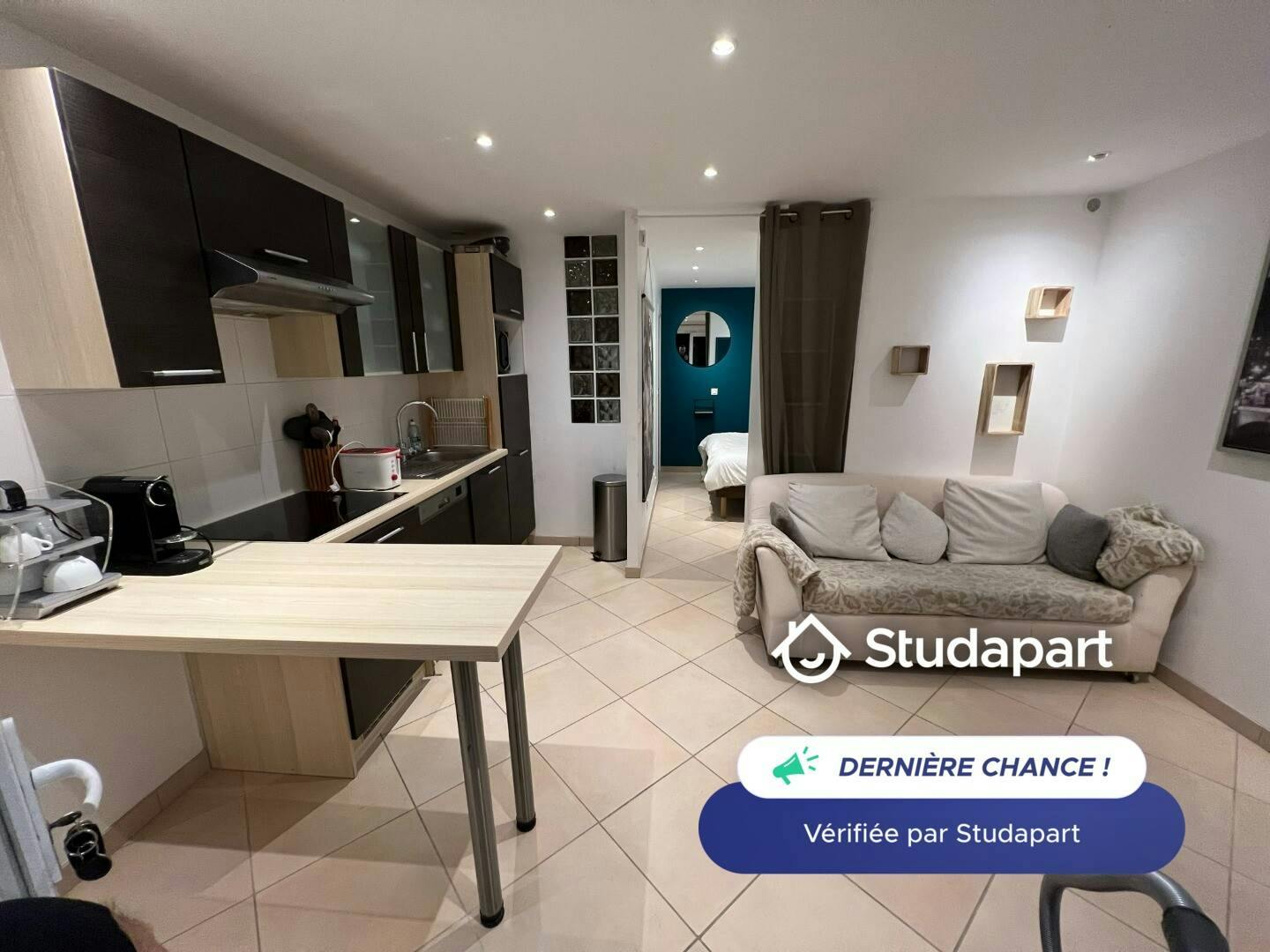 Apartment for rent for €790 per month in Biot, Chemin des Vignasses