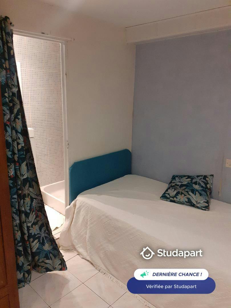 Private room for rent on Rue du Maréchal Maunoury, Bordeaux - Vue 3